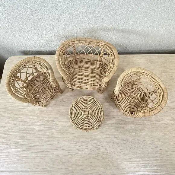 Vintage 70s Wicker Rattan Fashion Doll Furniture Set Patio Chairs & Table - Picture 3 of 6